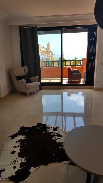 Seaview Apartement Sitio de Calahonda 외부 사진